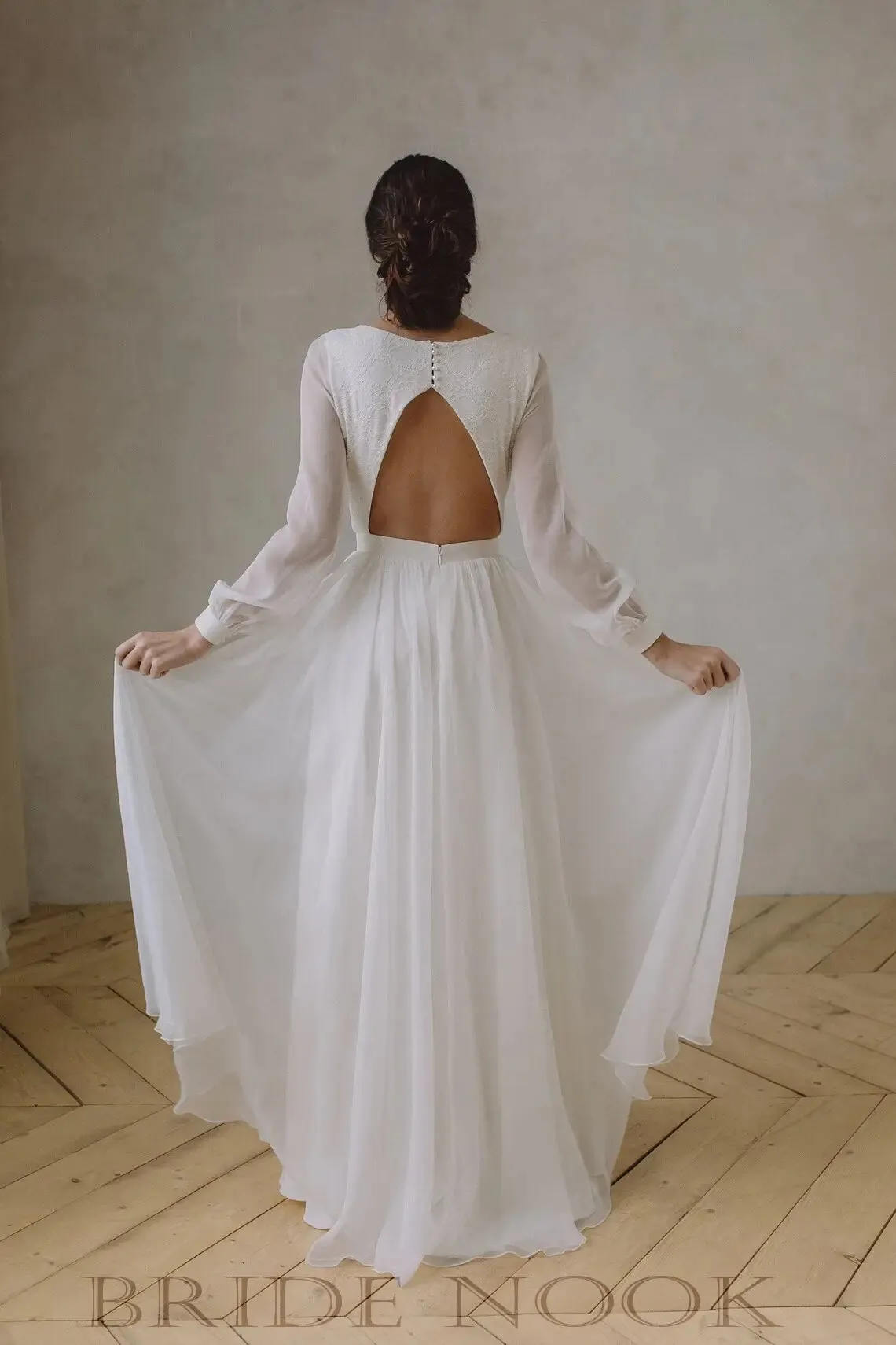 Boat Neck Lace Top Wedding Dress With Long Sleeves