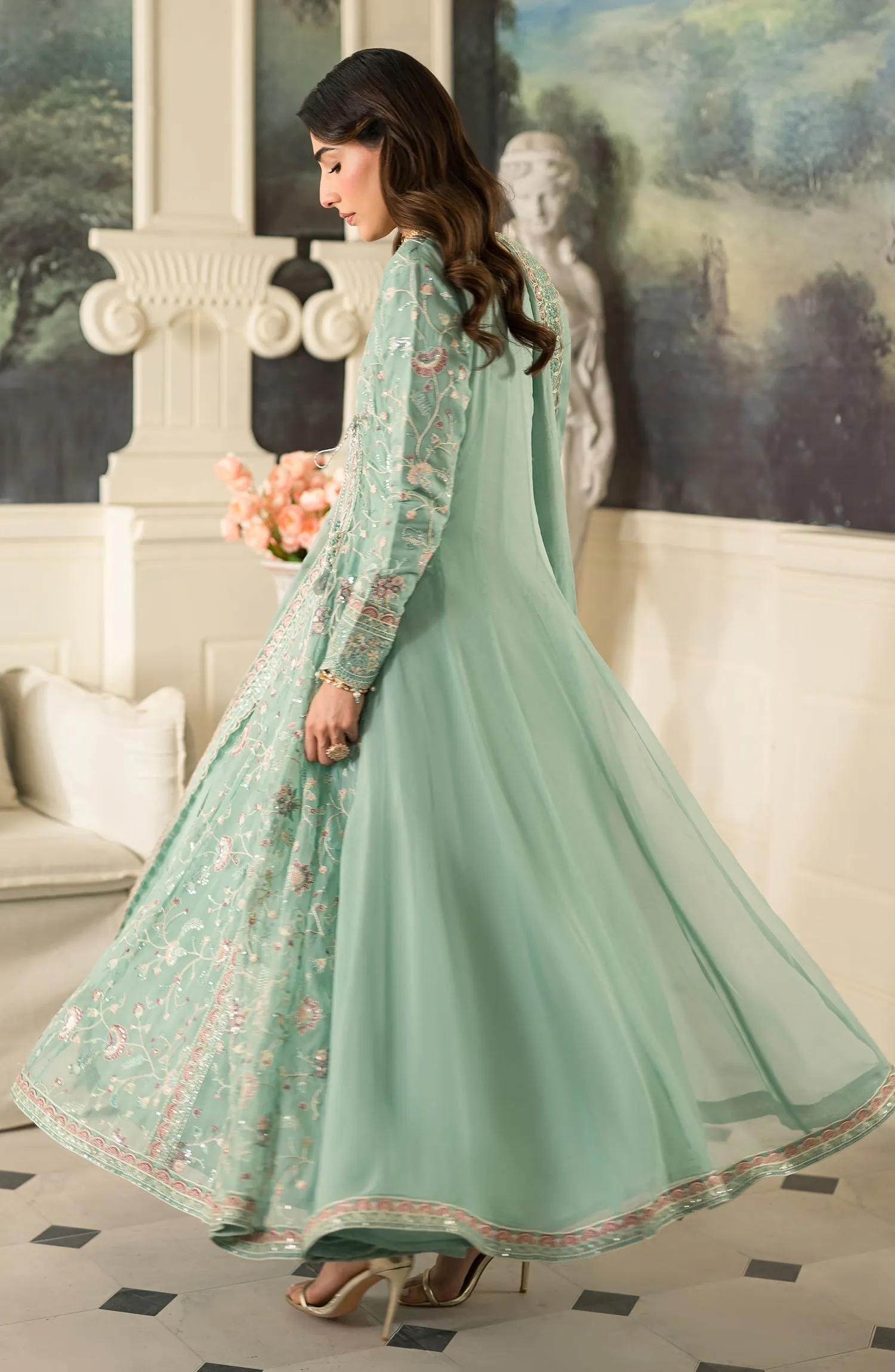 Emaan Adeel Suave Luxury Formals – Azlin