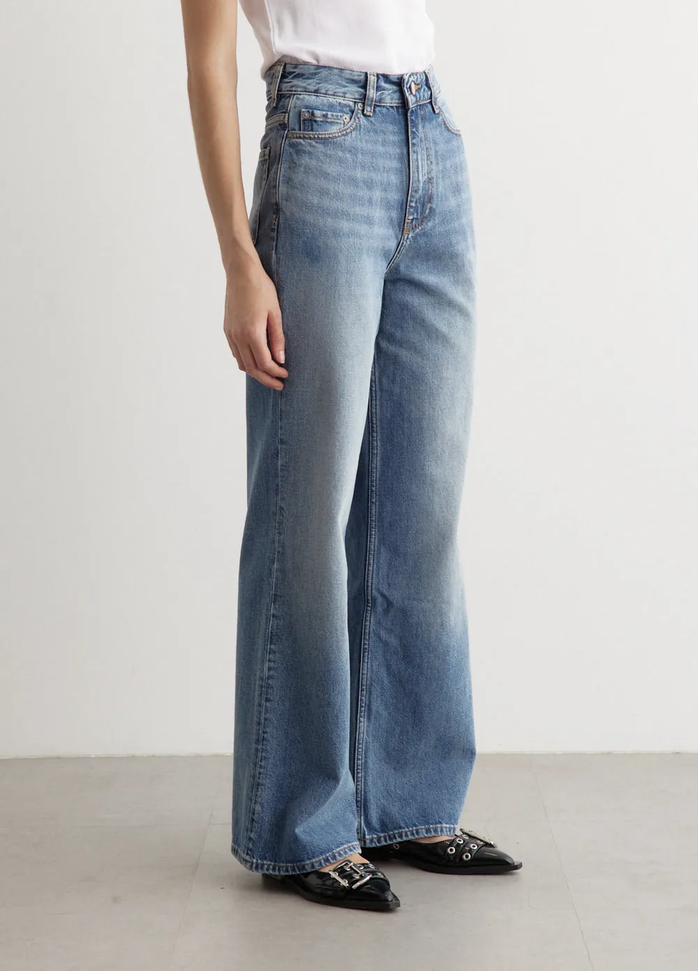 Magny Wide-Leg Jeans