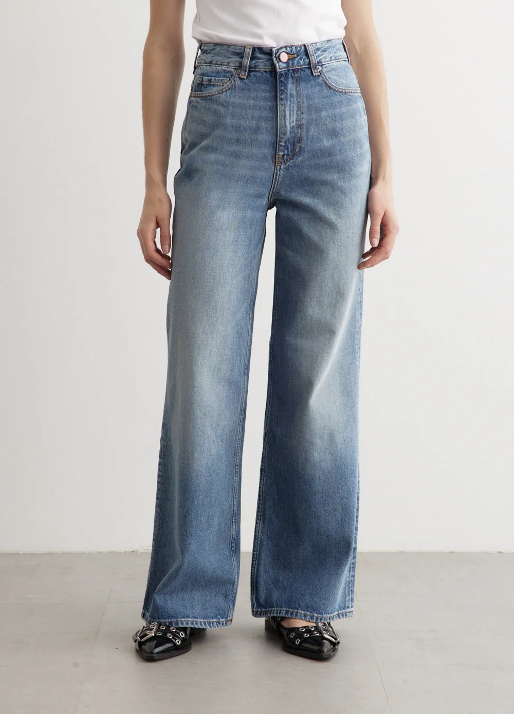 Magny Wide-Leg Jeans