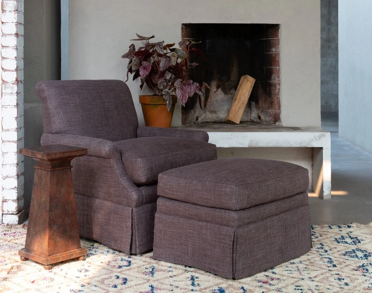 Origo Chair (Straight Skirt)