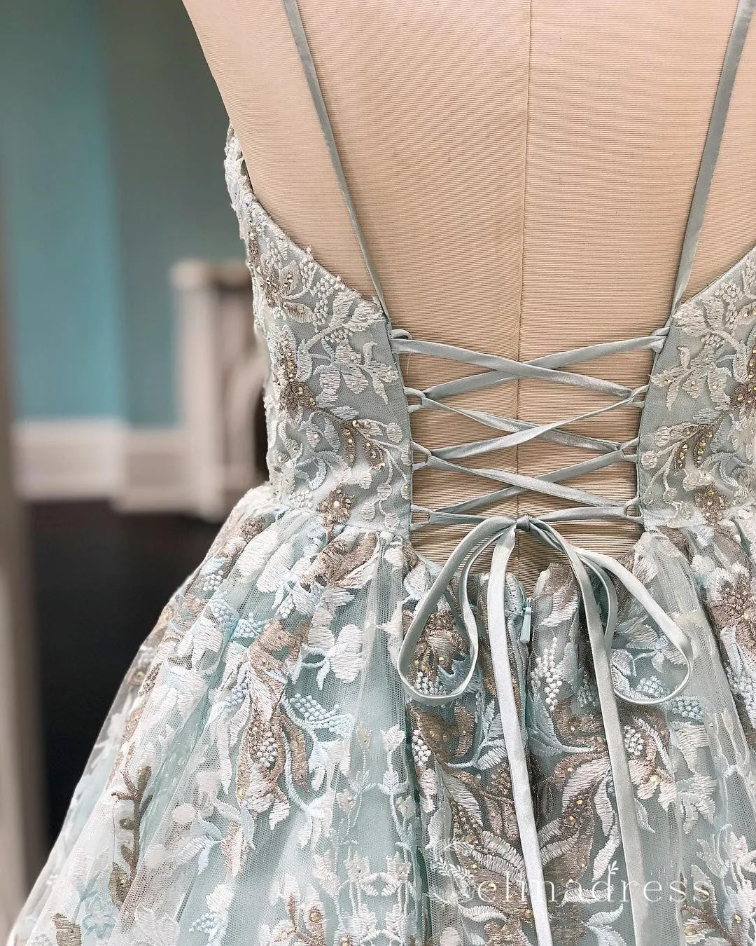 Spaghetti Straps Lace Prom Dresses Long Evening Gowns Mint Green Formal Dresses SED025