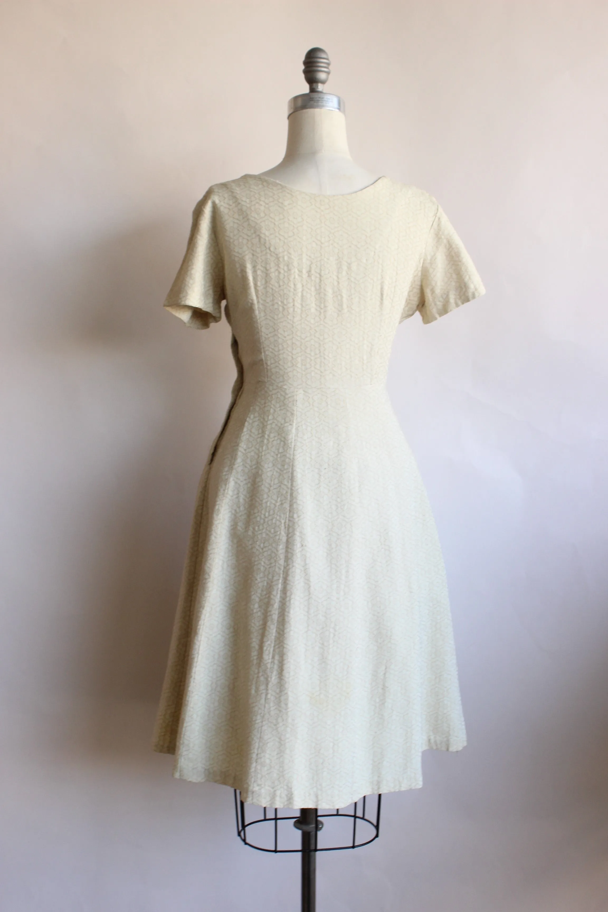 Vintage 1940s Embroidered Ivory Dress With Bow