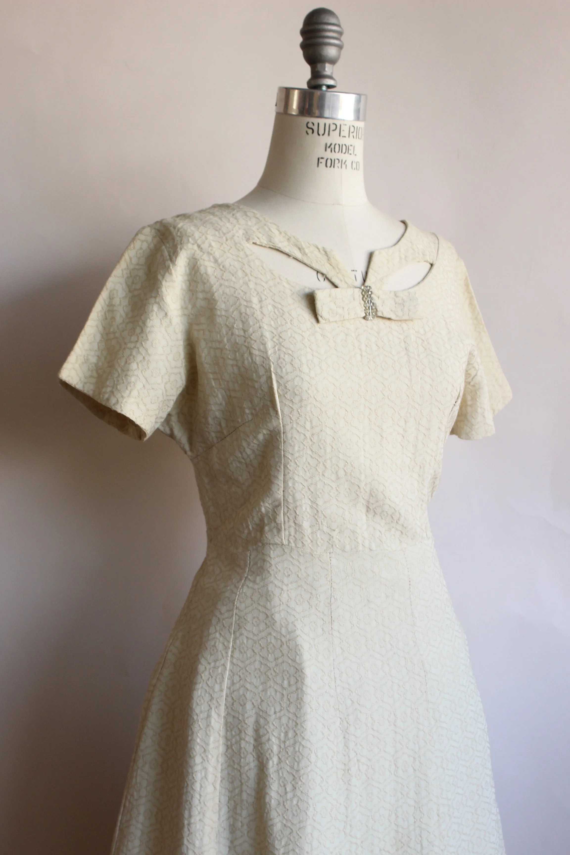 Vintage 1940s Embroidered Ivory Dress With Bow