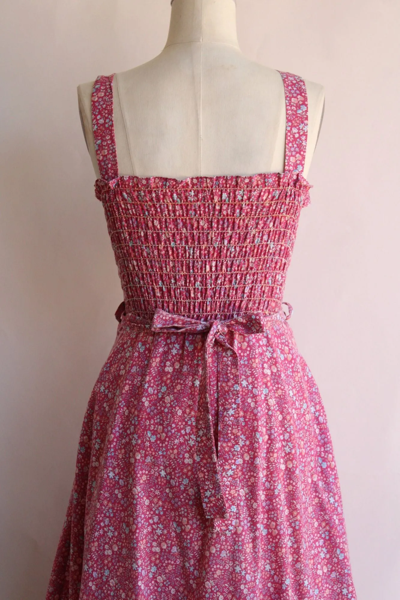 Vintage 1970s 1980s Pink Floral Calico Sundress with Pockets