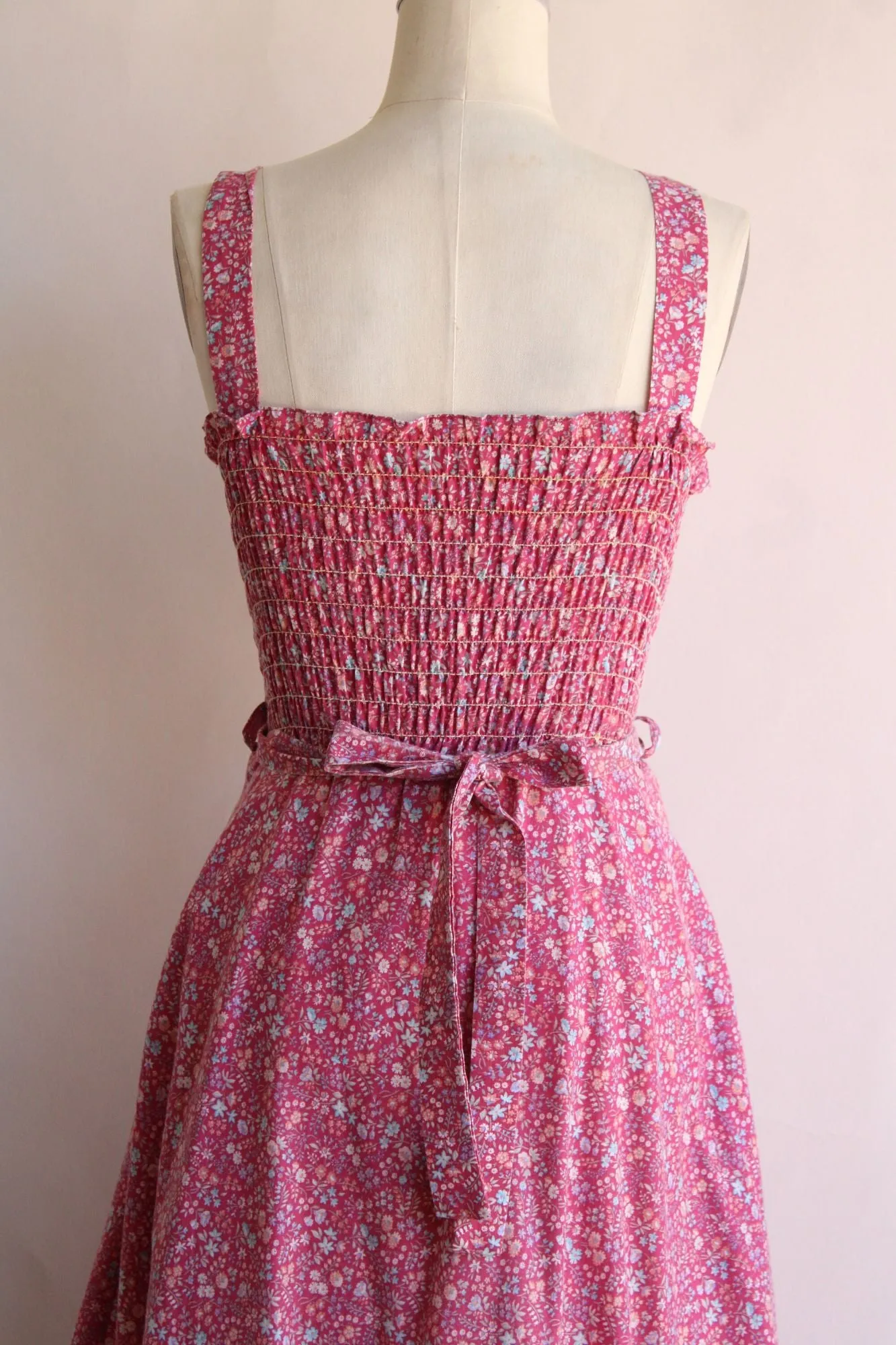 Vintage 1970s 1980s Pink Floral Calico Sundress with Pockets