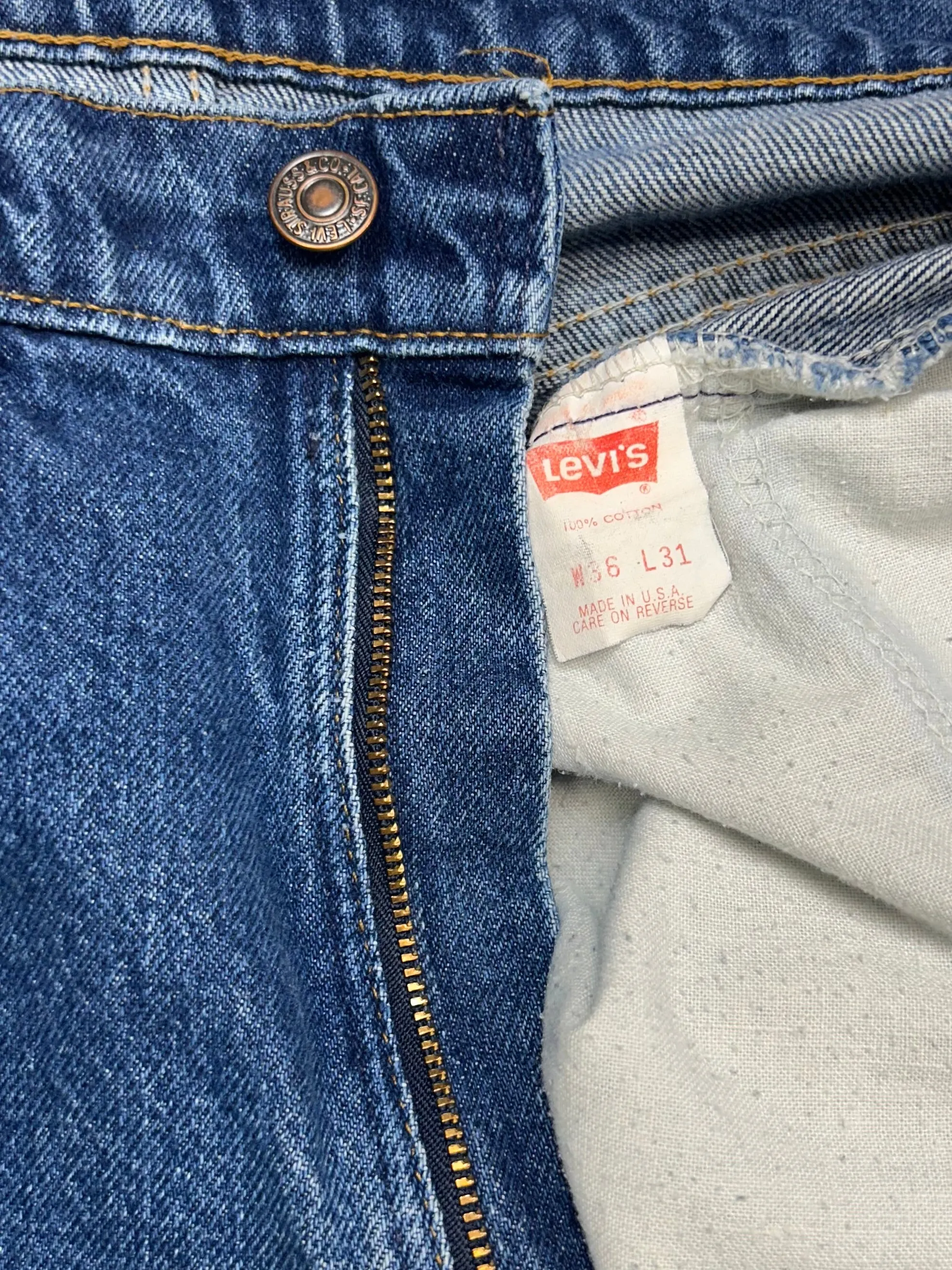 Vintage USA Levi's 646 Superwash Denim Bellbottoms (JYJ1124-363)